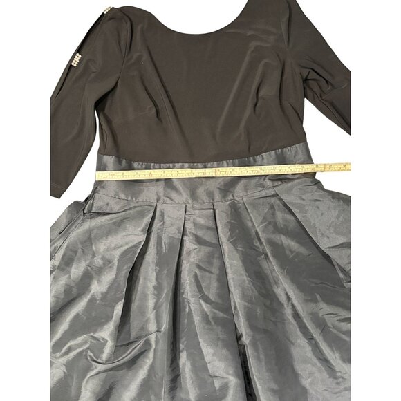 Simply Liliana Black Dress W/ Satin Skirt & Beaded Sleeve Detail Size 10 Womens - Picture 7 of 11